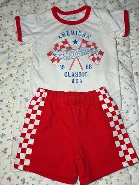Mattel Hot Wheels Red & White Racing Kids Matching Set